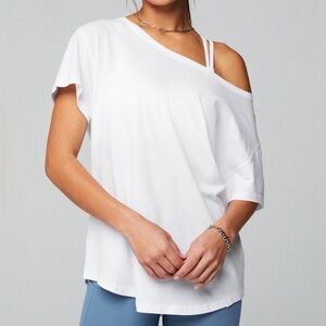 Fabletics White Off-Shoulder Short Sleeve Top